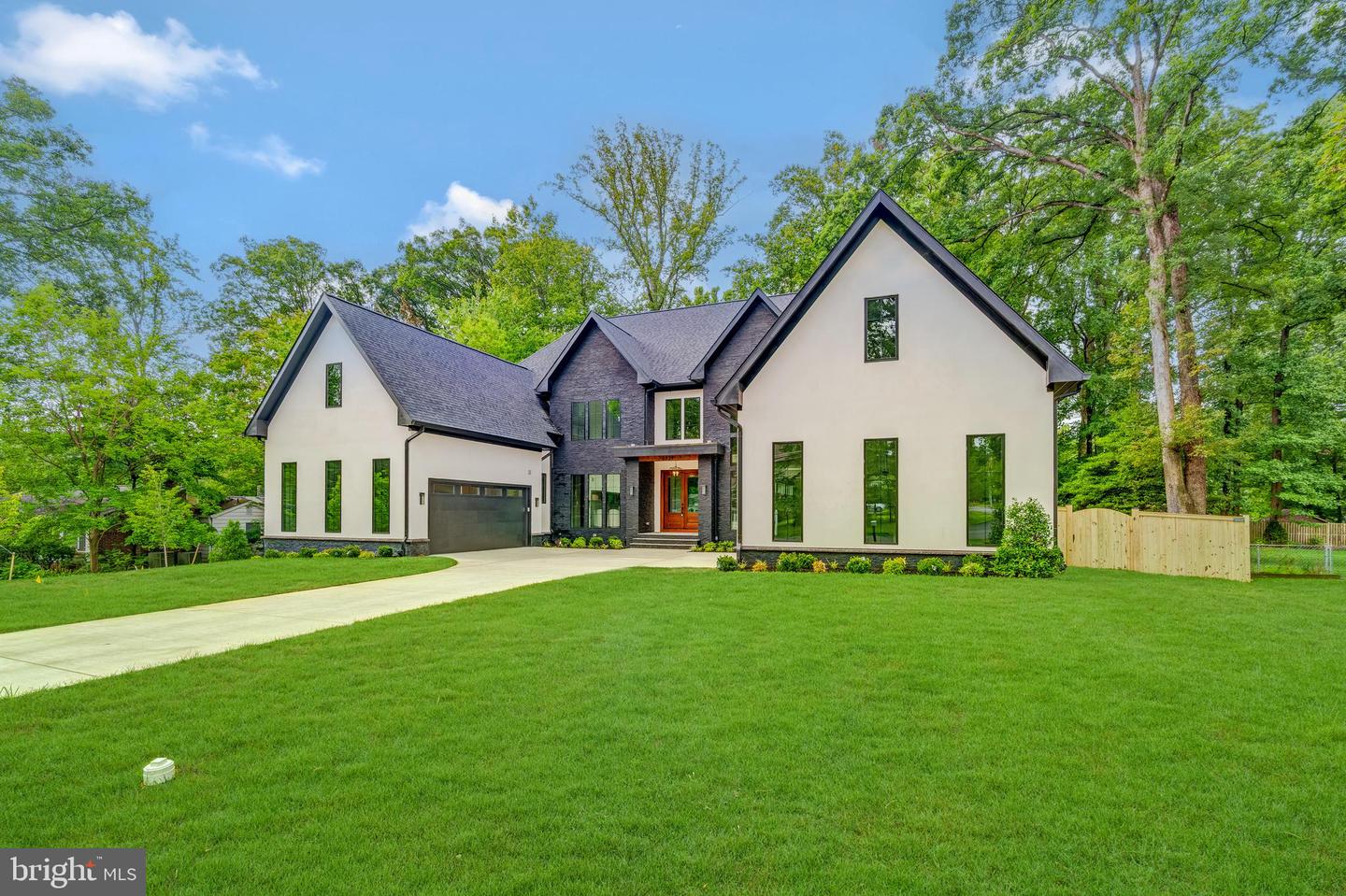 8539 APONI RD, VIENNA, Virginia 22180, 6 Bedrooms Bedrooms, ,6 BathroomsBathrooms,Residential,For sale,8539 APONI RD,VAFX2255176 MLS # VAFX2255176