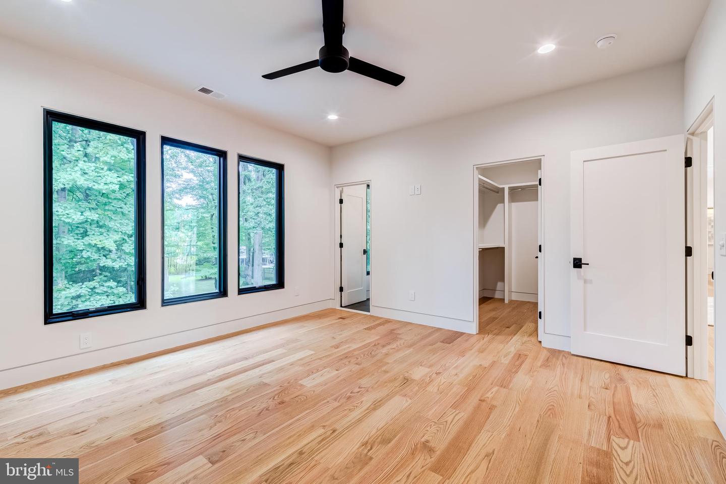 8539 APONI RD, VIENNA, Virginia 22180, 6 Bedrooms Bedrooms, ,6 BathroomsBathrooms,Residential,For sale,8539 APONI RD,VAFX2255176 MLS # VAFX2255176