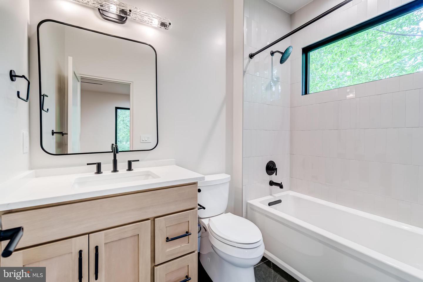 8539 APONI RD, VIENNA, Virginia 22180, 6 Bedrooms Bedrooms, ,6 BathroomsBathrooms,Residential,For sale,8539 APONI RD,VAFX2255176 MLS # VAFX2255176