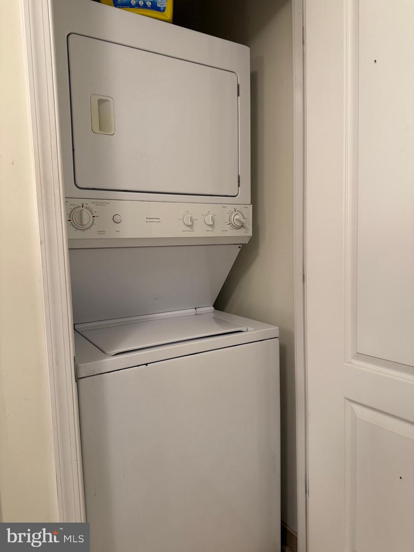 1111 11TH ST NW #304, WASHINGTON, District Of Columbia 20001, 1 Bedroom Bedrooms, ,1 BathroomBathrooms,Residential,For sale,1111 11TH ST NW #304,DCDC2210112 MLS # DCDC2210112