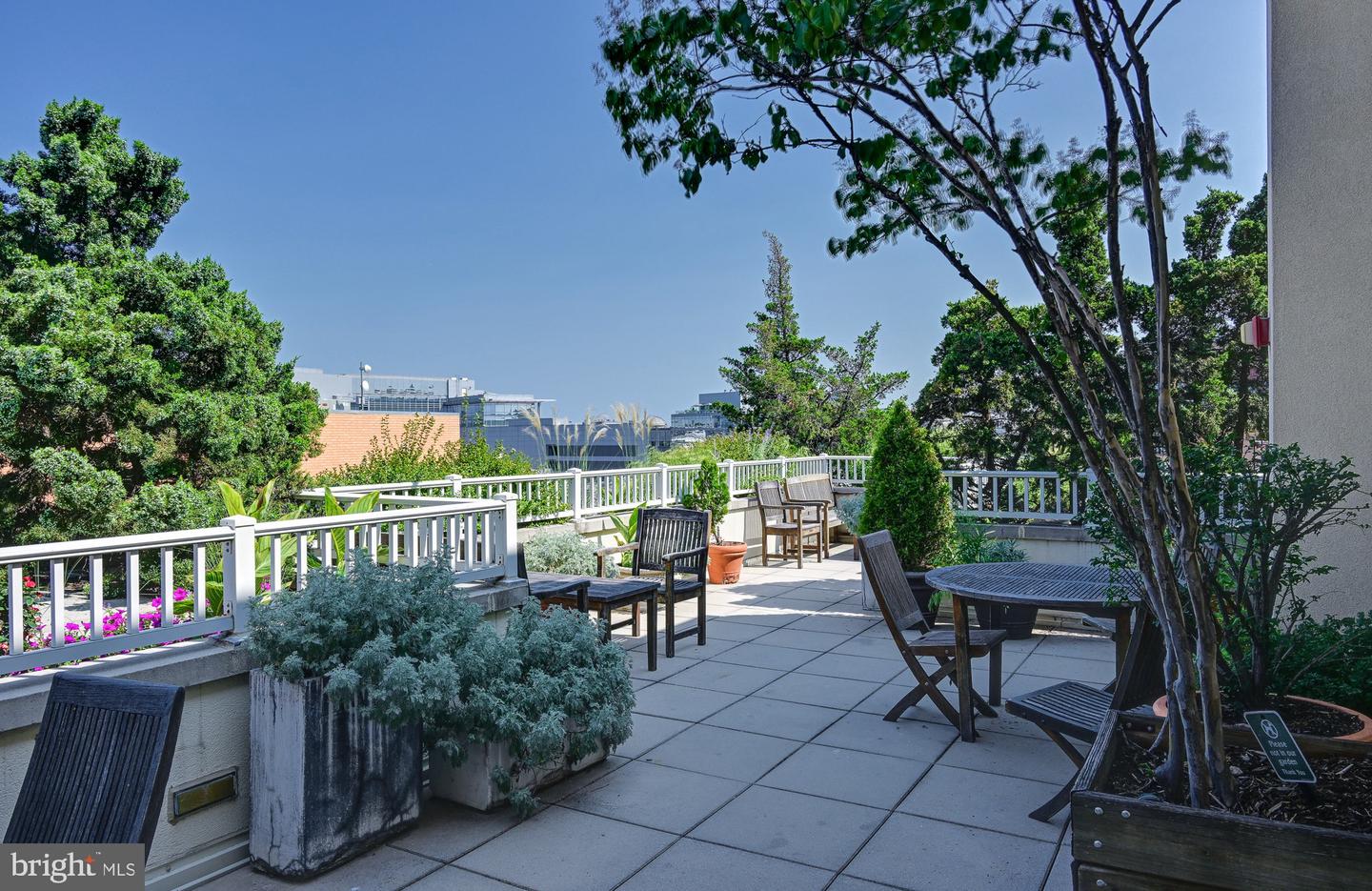 1111 11TH ST NW #304, WASHINGTON, District Of Columbia 20001, 1 Bedroom Bedrooms, ,1 BathroomBathrooms,Residential,For sale,1111 11TH ST NW #304,DCDC2210112 MLS # DCDC2210112