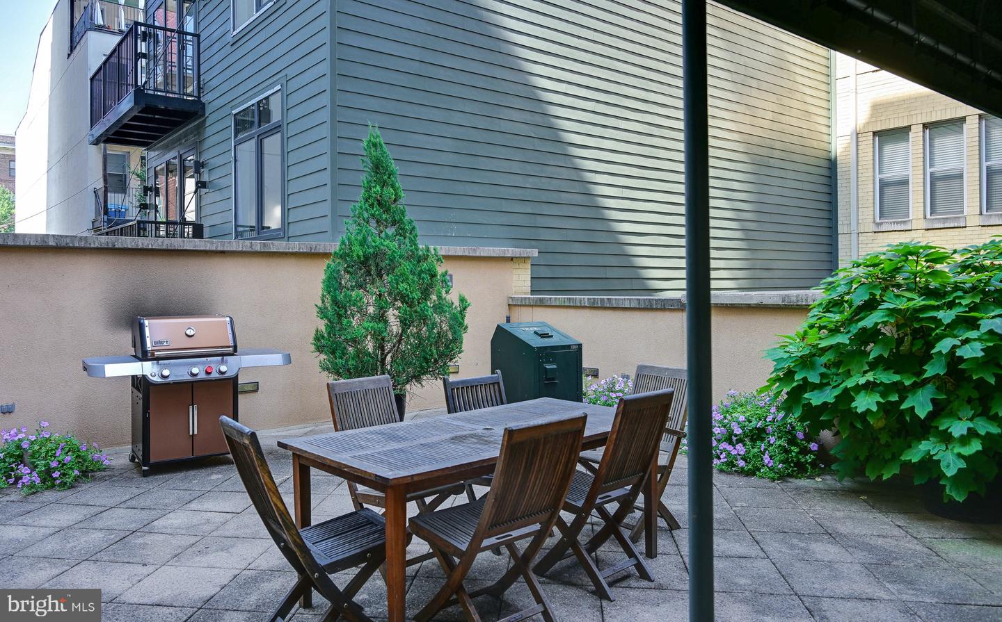 1111 11TH ST NW #304, WASHINGTON, District Of Columbia 20001, 1 Bedroom Bedrooms, ,1 BathroomBathrooms,Residential,For sale,1111 11TH ST NW #304,DCDC2210112 MLS # DCDC2210112
