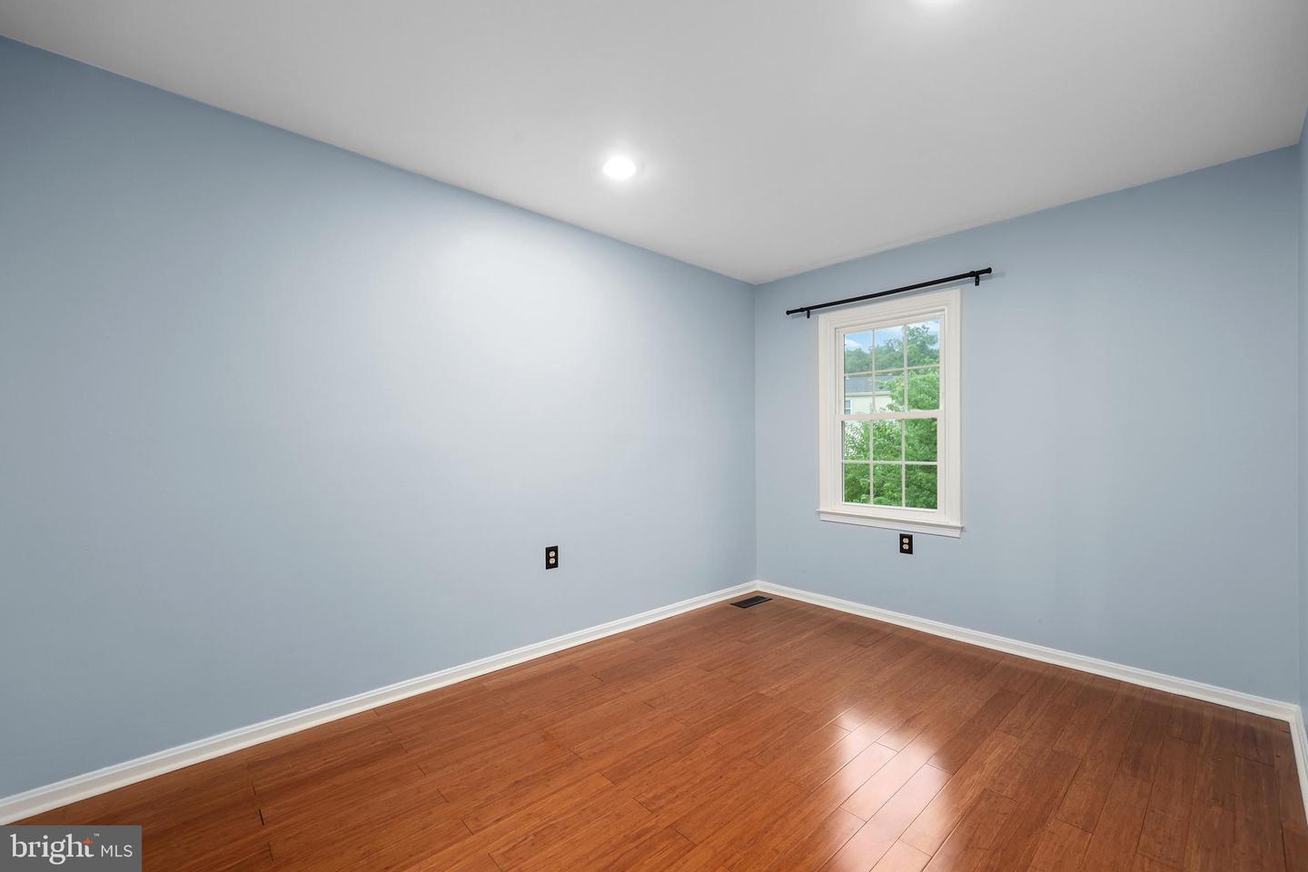2845 SEMINOLE RD, WOODBRIDGE, Virginia 22192, 3 Bedrooms Bedrooms, ,3 BathroomsBathrooms,Residential,For sale,2845 SEMINOLE RD,VAPW2099128 MLS # VAPW2099128