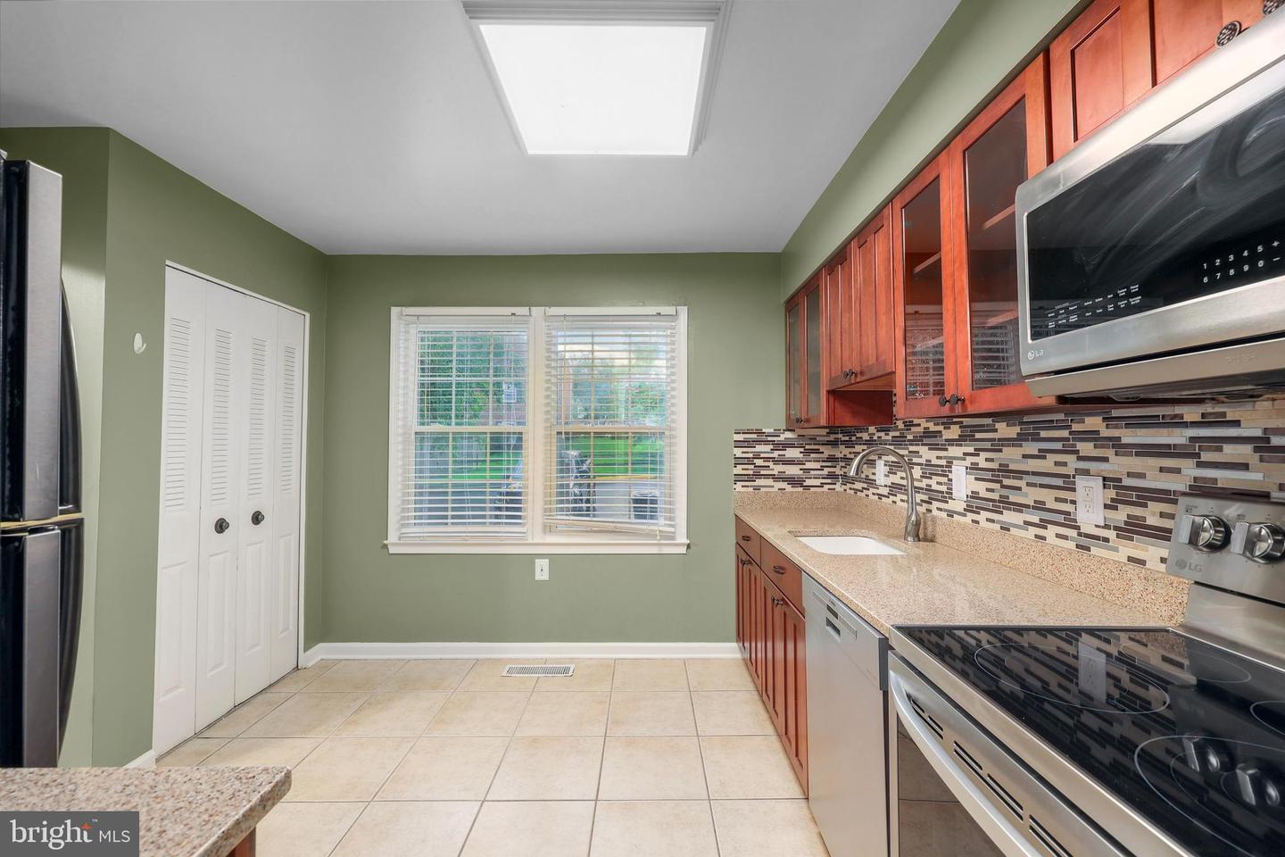 2845 SEMINOLE RD, WOODBRIDGE, Virginia 22192, 3 Bedrooms Bedrooms, ,3 BathroomsBathrooms,Residential,For sale,2845 SEMINOLE RD,VAPW2099128 MLS # VAPW2099128