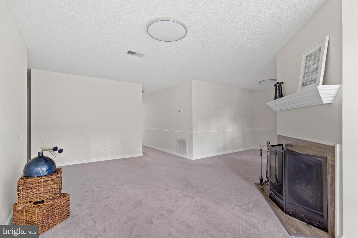 12023 GOLF RIDGE CT #201, FAIRFAX, Virginia 22033, 2 Bedrooms Bedrooms, ,2 BathroomsBathrooms,Residential,For sale,12023 GOLF RIDGE CT #201,VAFX2255214 MLS # VAFX2255214