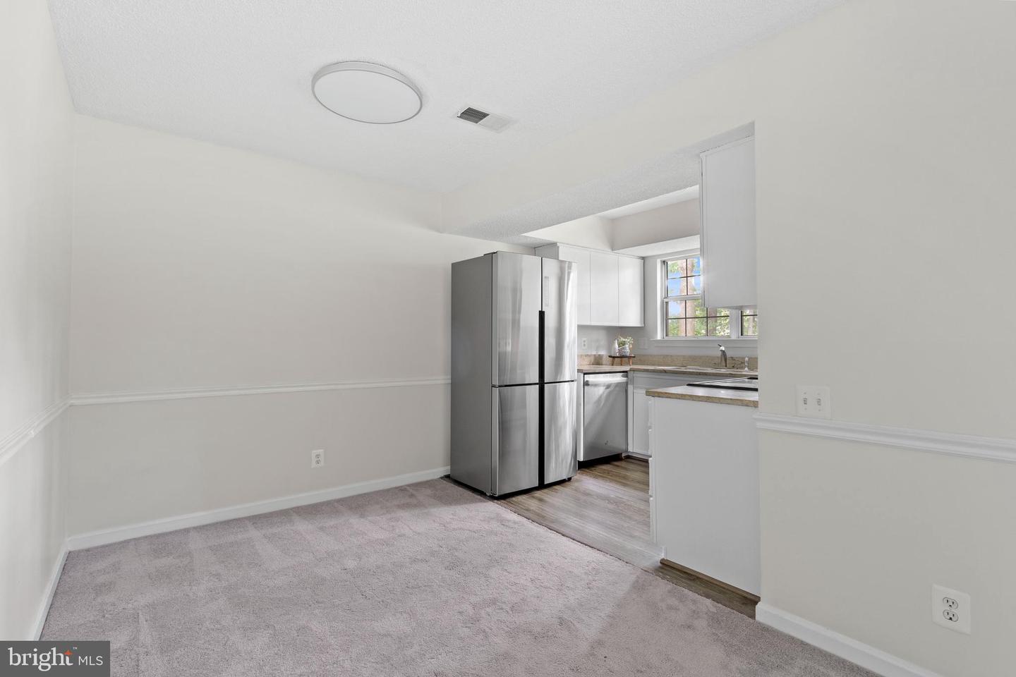 12023 GOLF RIDGE CT #201, FAIRFAX, Virginia 22033, 2 Bedrooms Bedrooms, ,2 BathroomsBathrooms,Residential,For sale,12023 GOLF RIDGE CT #201,VAFX2255214 MLS # VAFX2255214