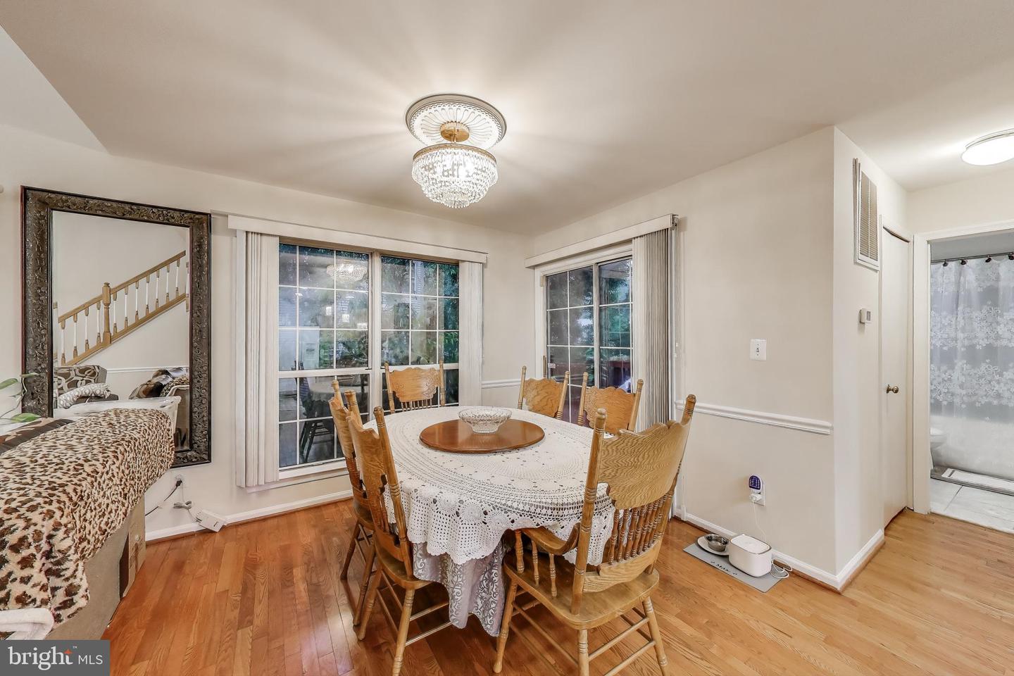 6147 STONEPATH CIR, CENTREVILLE, Virginia 20120, 4 Bedrooms Bedrooms, ,3 BathroomsBathrooms,Residential,For sale,6147 STONEPATH CIR,VAFX2255254 MLS # VAFX2255254