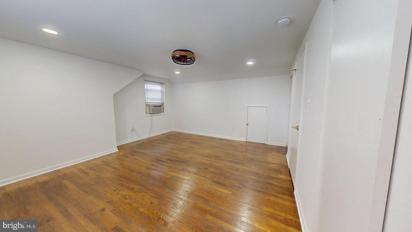 3931 TEDRICH BLVD, FAIRFAX, Virginia 22031, 5 Bedrooms Bedrooms, ,3 BathroomsBathrooms,Residential,For sale,3931 TEDRICH BLVD,VAFC2006612 MLS # VAFC2006612