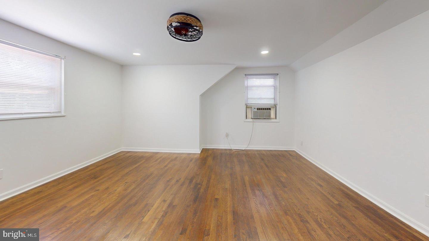 3931 TEDRICH BLVD, FAIRFAX, Virginia 22031, 5 Bedrooms Bedrooms, ,3 BathroomsBathrooms,Residential,For sale,3931 TEDRICH BLVD,VAFC2006612 MLS # VAFC2006612