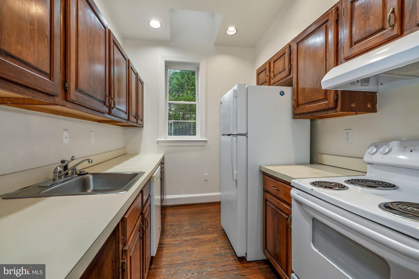 3333 N ST NW #7, WASHINGTON, District Of Columbia 20007, 2 Bedrooms Bedrooms, ,2 BathroomsBathrooms,Residential,For sale,3333 N ST NW #7,DCDC2210274 MLS # DCDC2210274