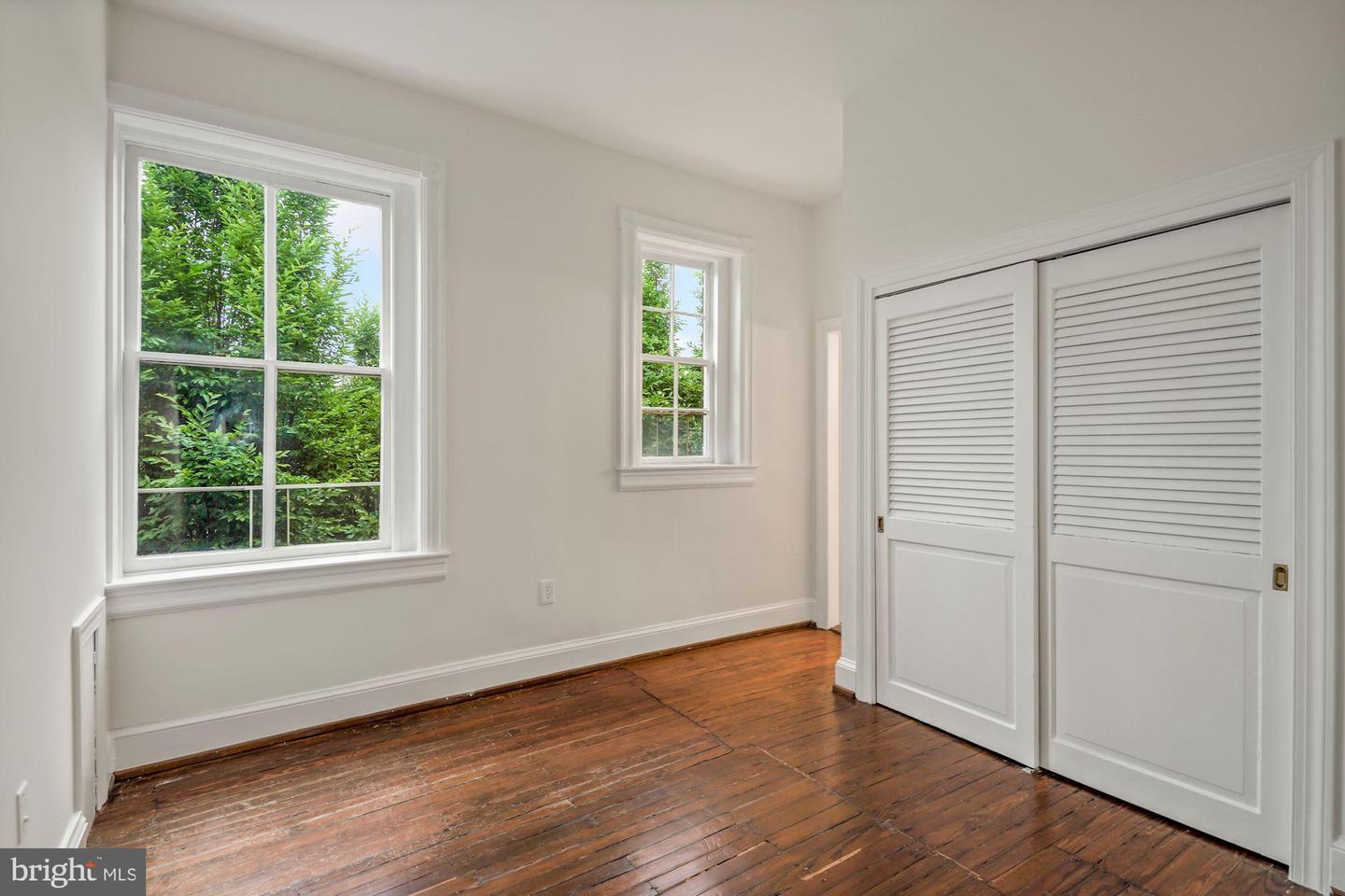 3333 N ST NW #7, WASHINGTON, District Of Columbia 20007, 2 Bedrooms Bedrooms, ,2 BathroomsBathrooms,Residential,For sale,3333 N ST NW #7,DCDC2210274 MLS # DCDC2210274