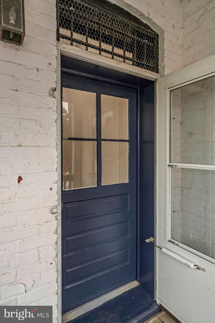 3333 N ST NW #7, WASHINGTON, District Of Columbia 20007, 2 Bedrooms Bedrooms, ,2 BathroomsBathrooms,Residential,For sale,3333 N ST NW #7,DCDC2210274 MLS # DCDC2210274