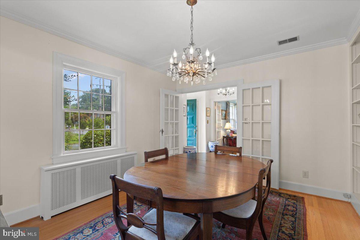 1500 AUGUSTINE AVE, FREDERICKSBURG, Virginia 22401, 5 Bedrooms Bedrooms, ,3 BathroomsBathrooms,Residential,For sale,1500 AUGUSTINE AVE,VAFB2008578 MLS # VAFB2008578
