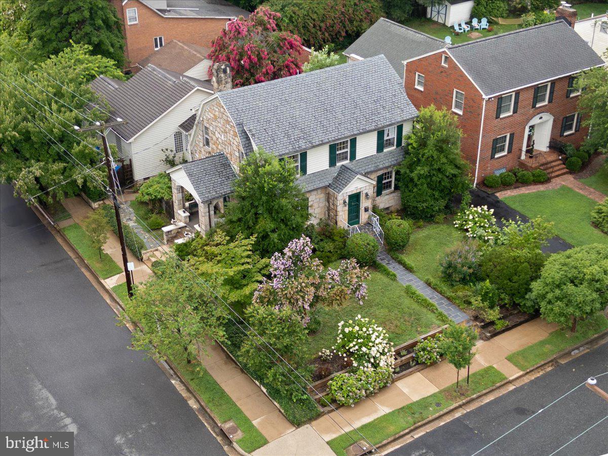1500 AUGUSTINE AVE, FREDERICKSBURG, Virginia 22401, 5 Bedrooms Bedrooms, ,3 BathroomsBathrooms,Residential,For sale,1500 AUGUSTINE AVE,VAFB2008578 MLS # VAFB2008578