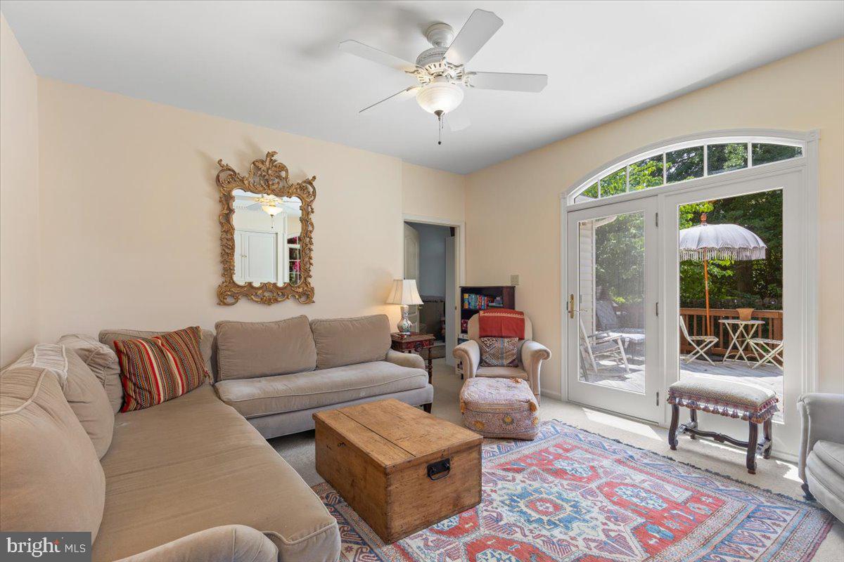 1500 AUGUSTINE AVE, FREDERICKSBURG, Virginia 22401, 5 Bedrooms Bedrooms, ,3 BathroomsBathrooms,Residential,For sale,1500 AUGUSTINE AVE,VAFB2008578 MLS # VAFB2008578