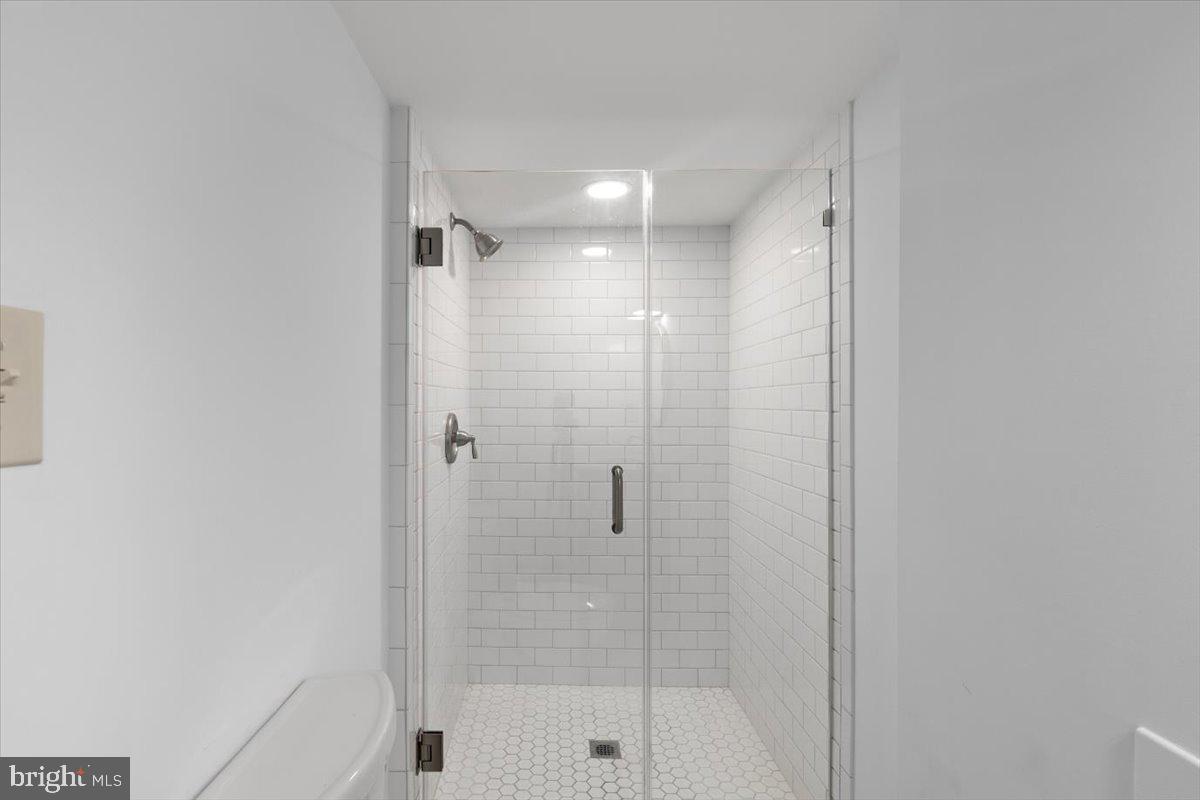 1500 AUGUSTINE AVE, FREDERICKSBURG, Virginia 22401, 5 Bedrooms Bedrooms, ,3 BathroomsBathrooms,Residential,For sale,1500 AUGUSTINE AVE,VAFB2008578 MLS # VAFB2008578