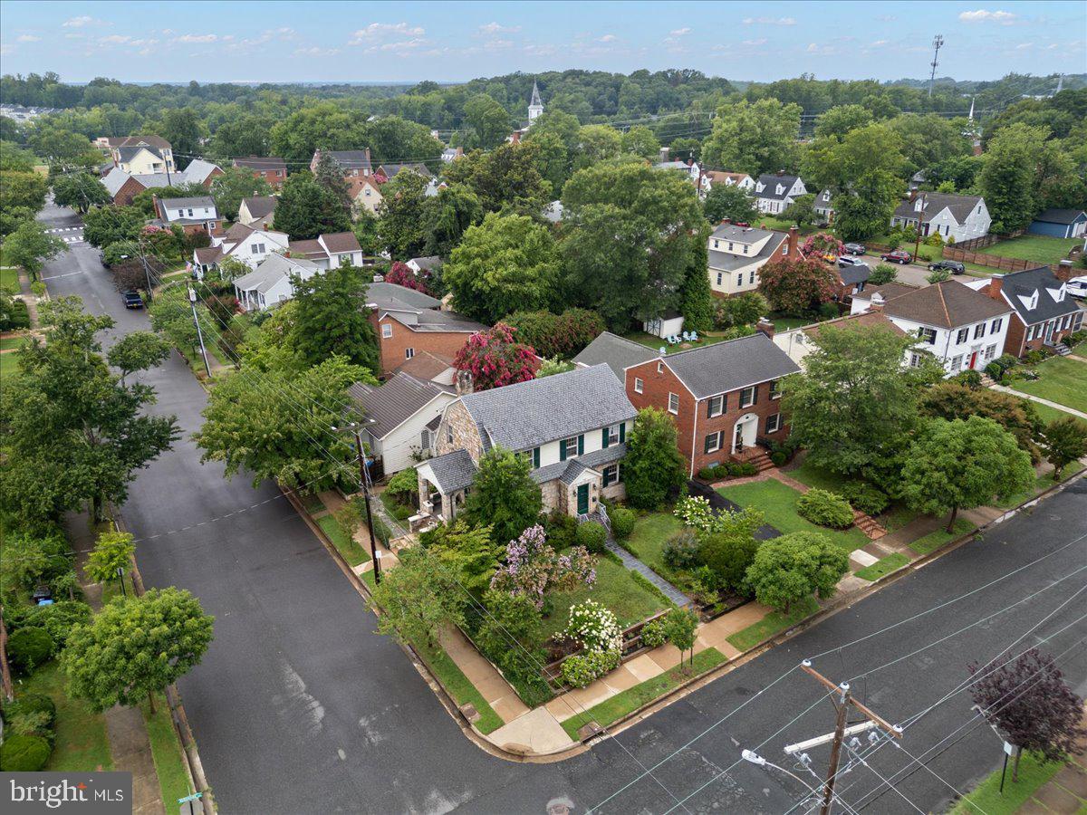 1500 AUGUSTINE AVE, FREDERICKSBURG, Virginia 22401, 5 Bedrooms Bedrooms, ,3 BathroomsBathrooms,Residential,For sale,1500 AUGUSTINE AVE,VAFB2008578 MLS # VAFB2008578