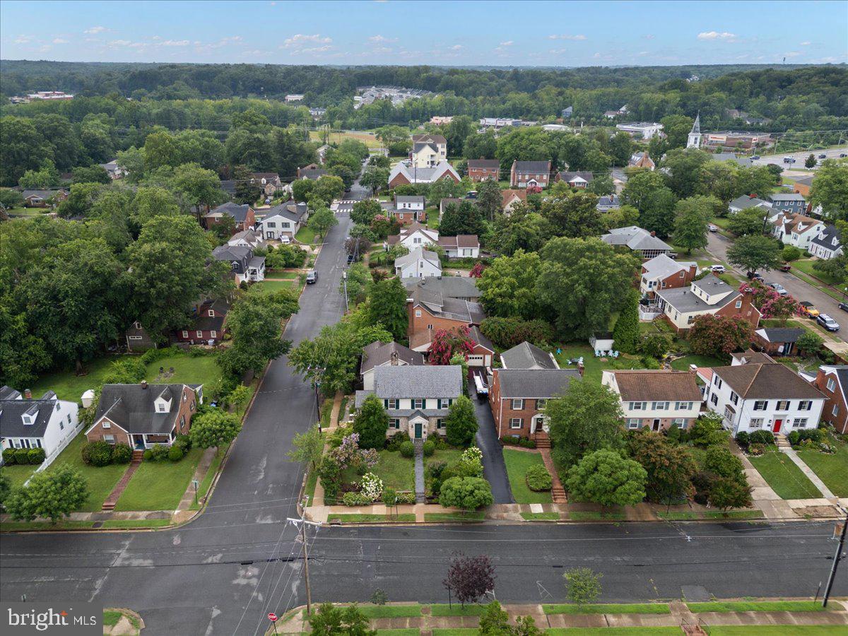 1500 AUGUSTINE AVE, FREDERICKSBURG, Virginia 22401, 5 Bedrooms Bedrooms, ,3 BathroomsBathrooms,Residential,For sale,1500 AUGUSTINE AVE,VAFB2008578 MLS # VAFB2008578