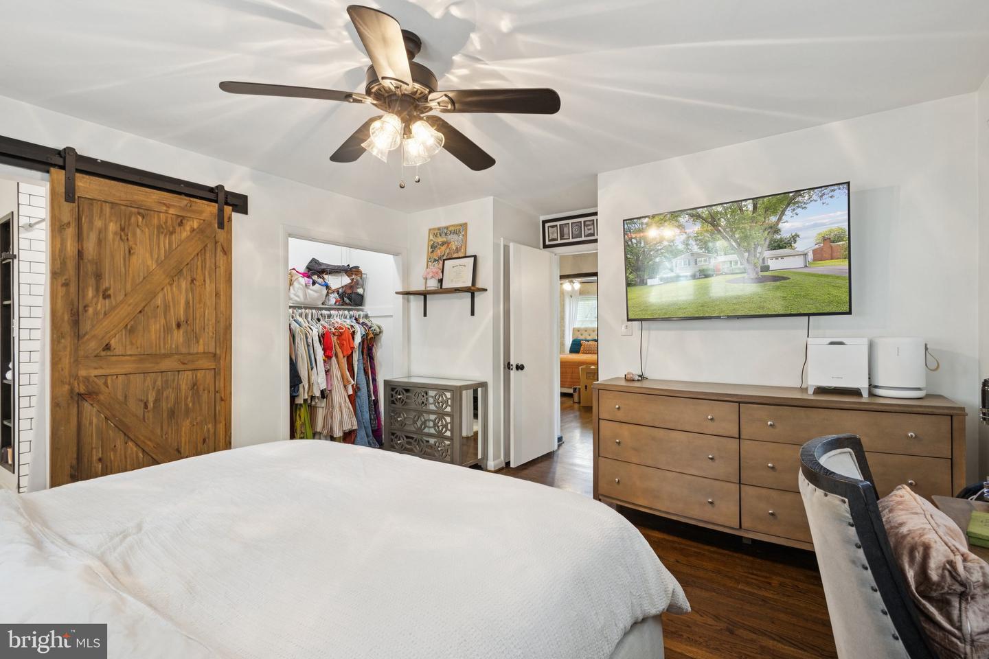 7810 MIDDAY LN, ALEXANDRIA, Virginia 22306, 4 Bedrooms Bedrooms, ,3 BathroomsBathrooms,Residential,For sale,7810 MIDDAY LN,VAFX2255588 MLS # VAFX2255588