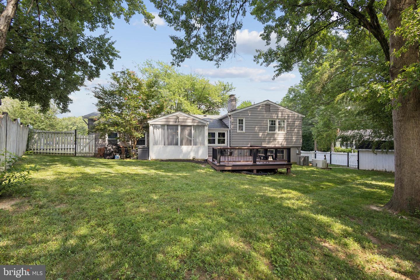 7810 MIDDAY LN, ALEXANDRIA, Virginia 22306, 4 Bedrooms Bedrooms, ,3 BathroomsBathrooms,Residential,For sale,7810 MIDDAY LN,VAFX2255588 MLS # VAFX2255588