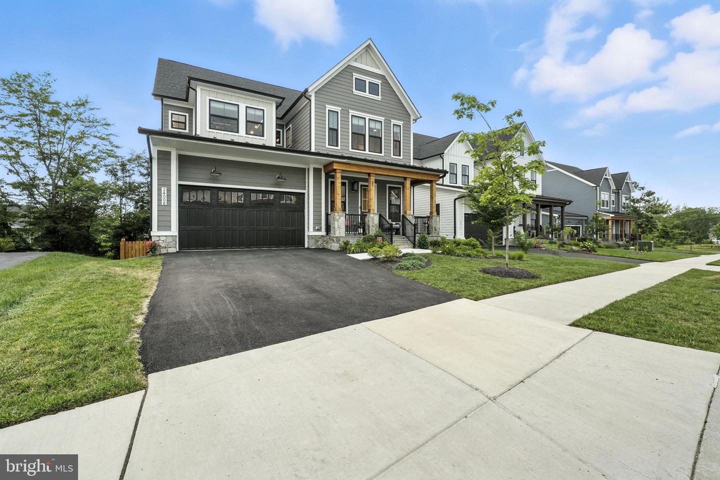 24008 LITTLELEAF CT, ALDIE, Virginia 20105, 5 Bedrooms Bedrooms, ,4 BathroomsBathrooms,Residential,For sale,24008 LITTLELEAF CT,VALO2102260 MLS # VALO2102260