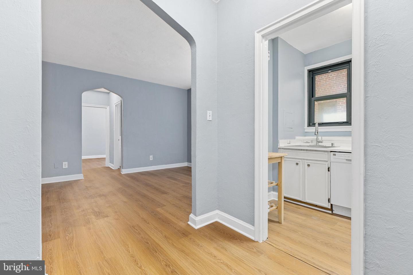 1010 25TH ST NW #503, WASHINGTON, District Of Columbia 20037, 1 Bedroom Bedrooms, ,1 BathroomBathrooms,Residential,For sale,1010 25TH ST NW #503,DCDC2210506 MLS # DCDC2210506