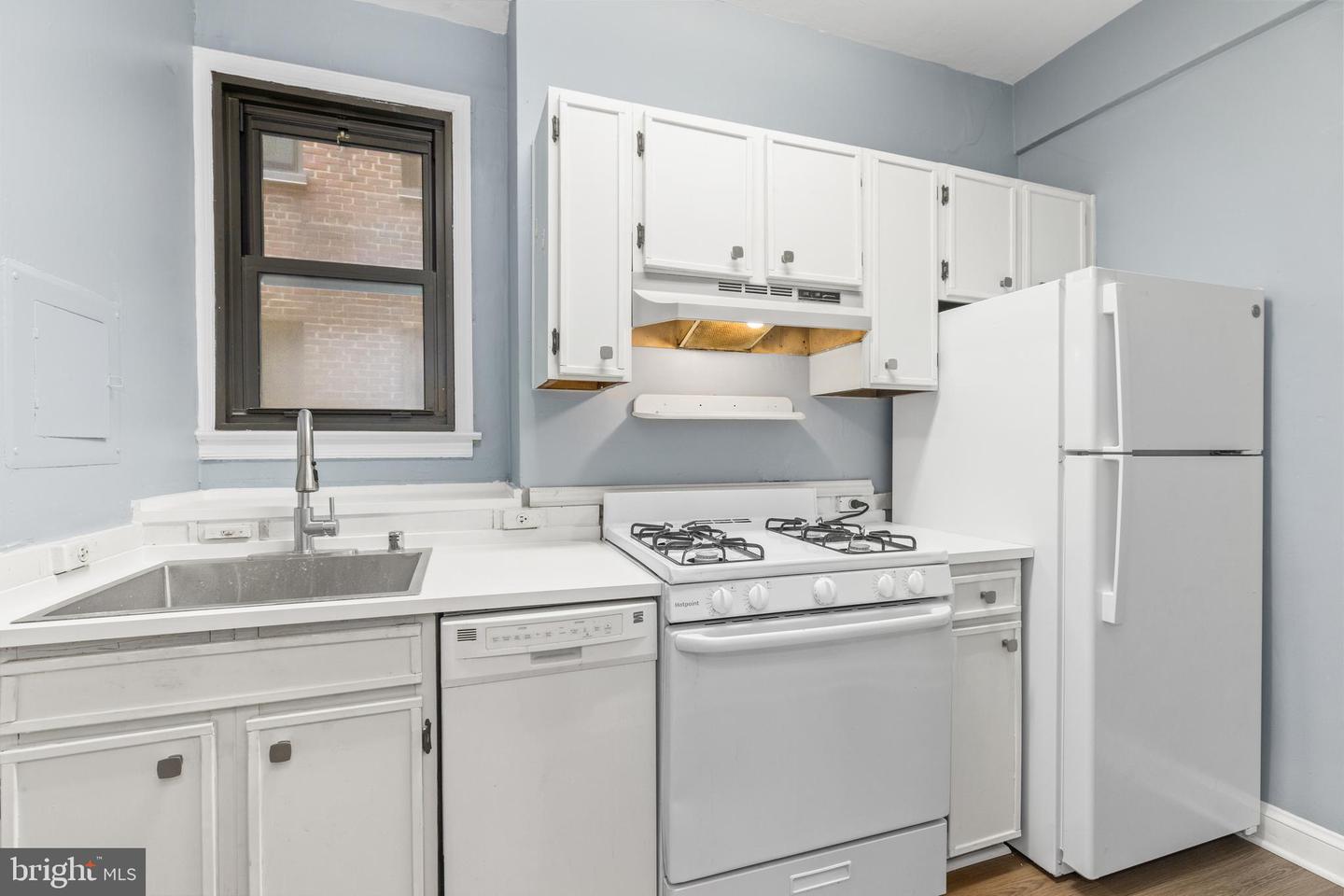 1010 25TH ST NW #503, WASHINGTON, District Of Columbia 20037, 1 Bedroom Bedrooms, ,1 BathroomBathrooms,Residential,For sale,1010 25TH ST NW #503,DCDC2210506 MLS # DCDC2210506