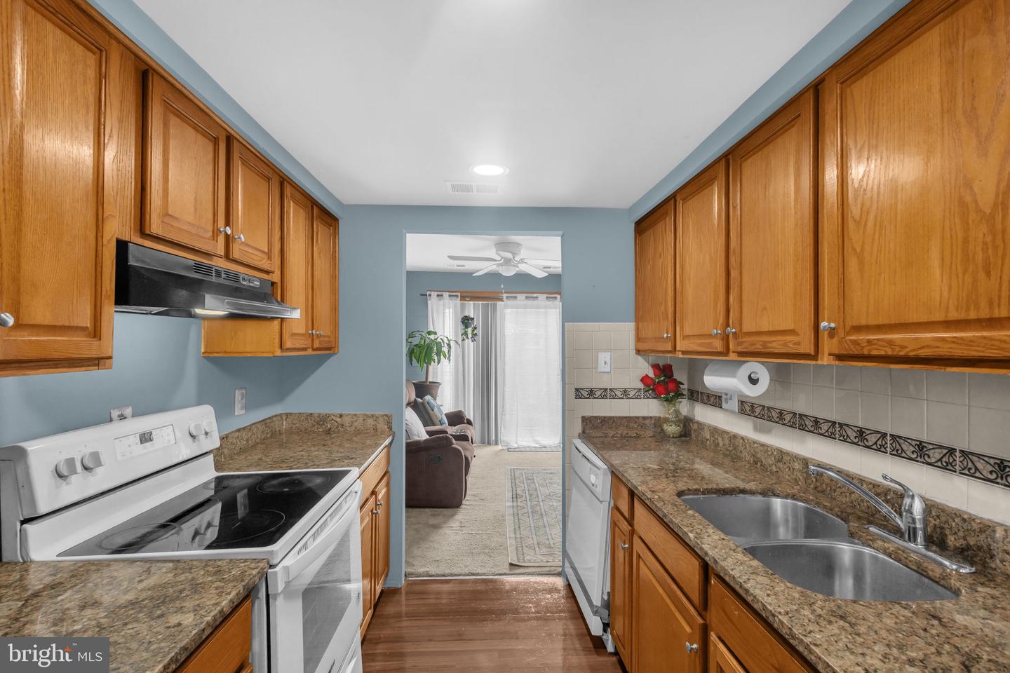 9084 MCCLELLAN CMN, MANASSAS, Virginia 20110, 3 Bedrooms Bedrooms, ,2 BathroomsBathrooms,Residential,For sale,9084 MCCLELLAN CMN,VAMN2008700 MLS # VAMN2008700