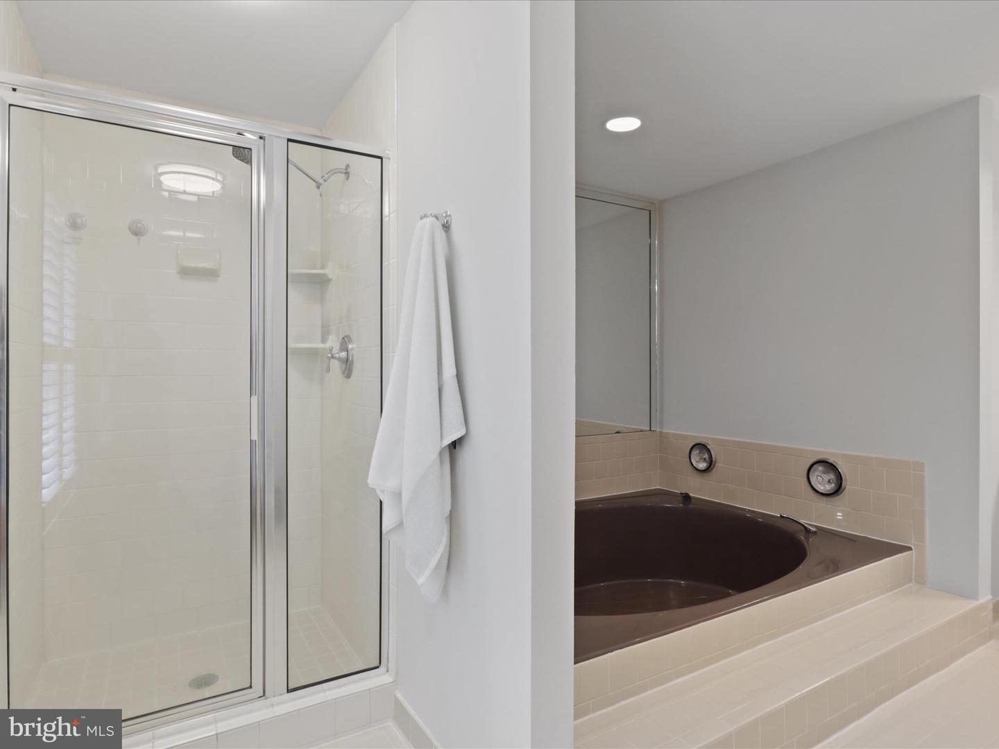 1224 CARPERS FARM WAY, VIENNA, Virginia 22182, 4 Bedrooms Bedrooms, ,4 BathroomsBathrooms,Residential,For sale,1224 CARPERS FARM WAY,VAFX2255682 MLS # VAFX2255682