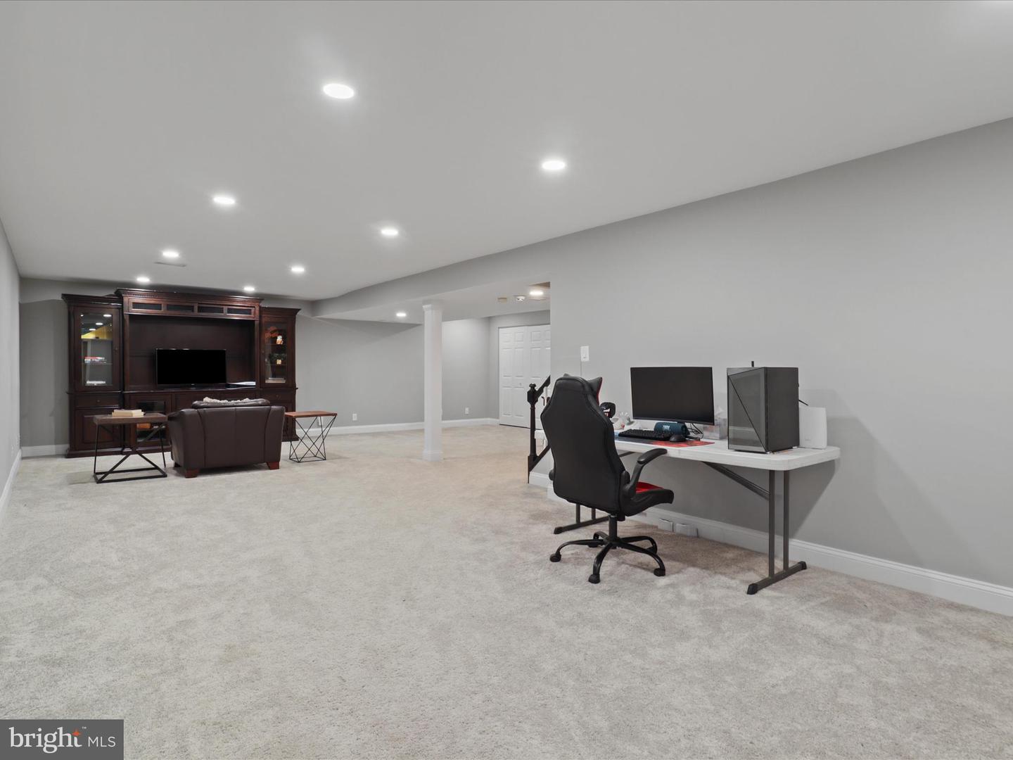 1224 CARPERS FARM WAY, VIENNA, Virginia 22182, 4 Bedrooms Bedrooms, ,4 BathroomsBathrooms,Residential,For sale,1224 CARPERS FARM WAY,VAFX2255682 MLS # VAFX2255682