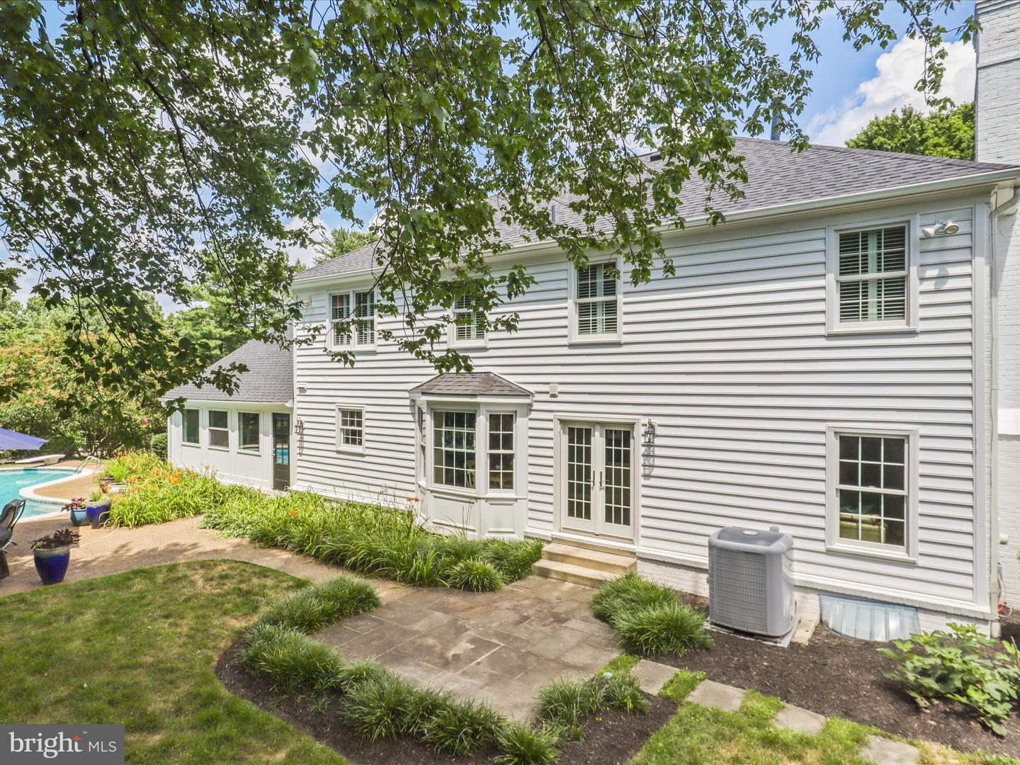 1224 CARPERS FARM WAY, VIENNA, Virginia 22182, 4 Bedrooms Bedrooms, ,4 BathroomsBathrooms,Residential,For sale,1224 CARPERS FARM WAY,VAFX2255682 MLS # VAFX2255682