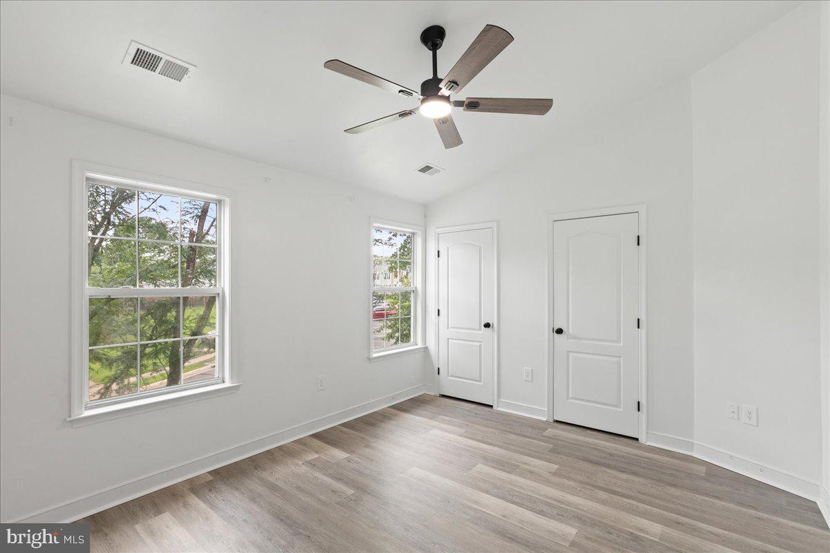 13033 TAXI DR, WOODBRIDGE, Virginia 22193, 3 Bedrooms Bedrooms, ,3 BathroomsBathrooms,Residential,For sale,13033 TAXI DR,VAPW2099318 MLS # VAPW2099318
