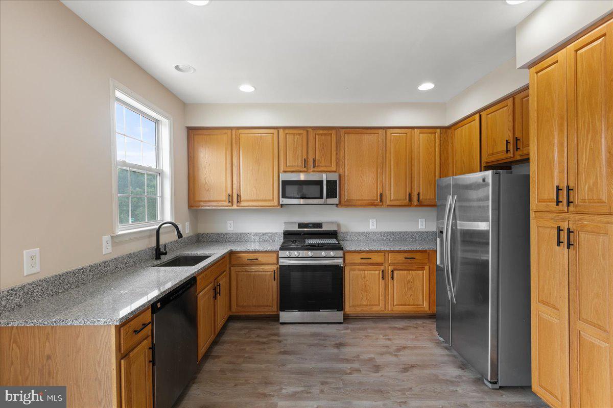 13033 TAXI DR, WOODBRIDGE, Virginia 22193, 3 Bedrooms Bedrooms, ,3 BathroomsBathrooms,Residential,For sale,13033 TAXI DR,VAPW2099318 MLS # VAPW2099318