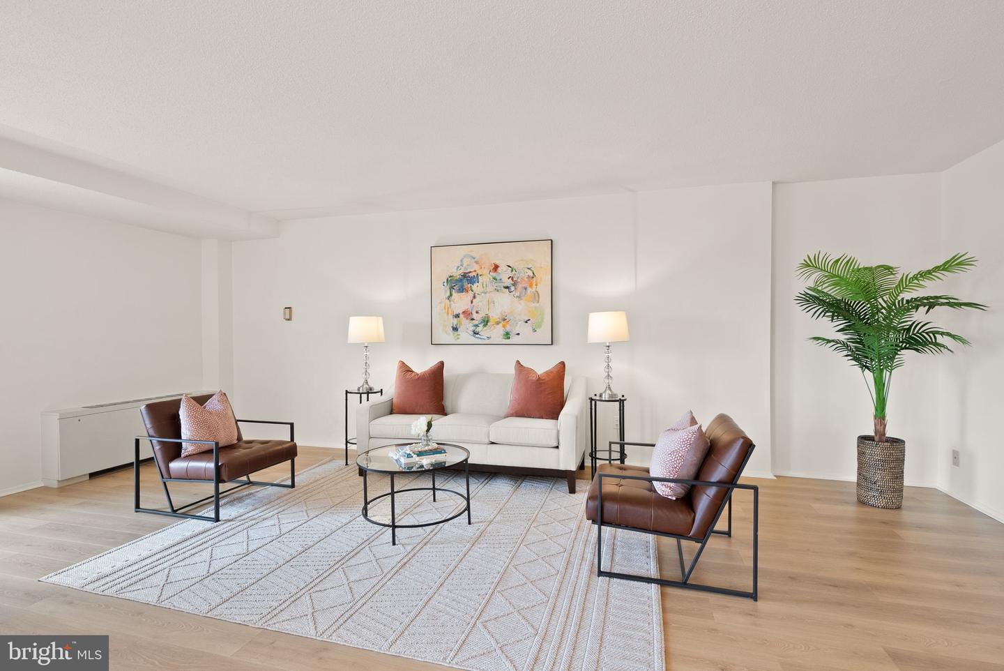 4141 N HENDERSON RD #518, ARLINGTON, Virginia 22203, 2 Bedrooms Bedrooms, ,2 BathroomsBathrooms,Residential,For sale,4141 N HENDERSON RD #518,VAAR2060874 MLS # VAAR2060874