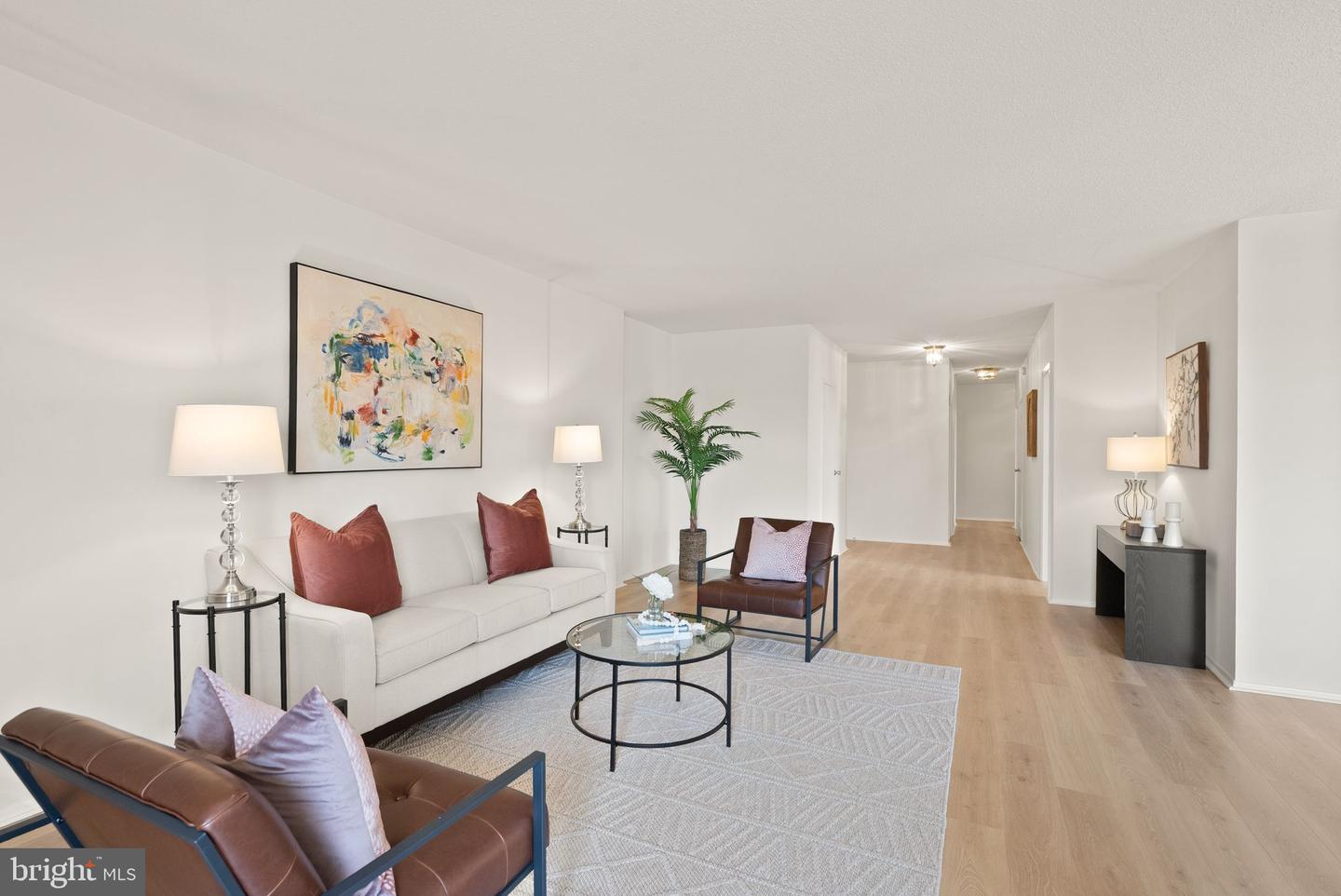 4141 N HENDERSON RD #518, ARLINGTON, Virginia 22203, 2 Bedrooms Bedrooms, ,2 BathroomsBathrooms,Residential,For sale,4141 N HENDERSON RD #518,VAAR2060874 MLS # VAAR2060874