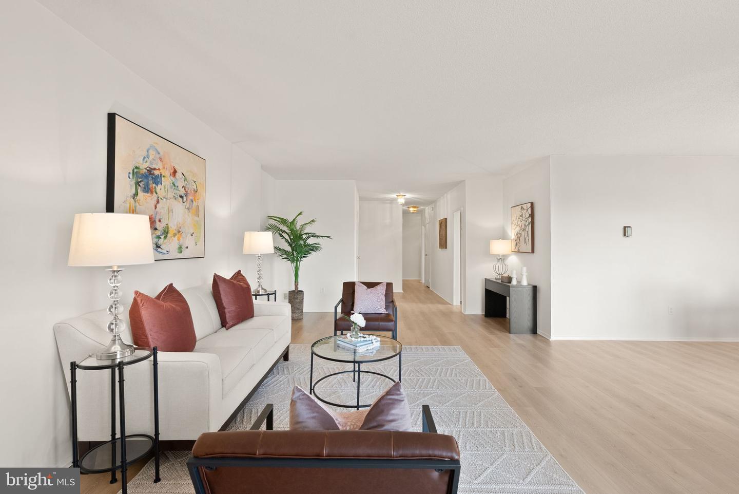 4141 N HENDERSON RD #518, ARLINGTON, Virginia 22203, 2 Bedrooms Bedrooms, ,2 BathroomsBathrooms,Residential,For sale,4141 N HENDERSON RD #518,VAAR2060874 MLS # VAAR2060874