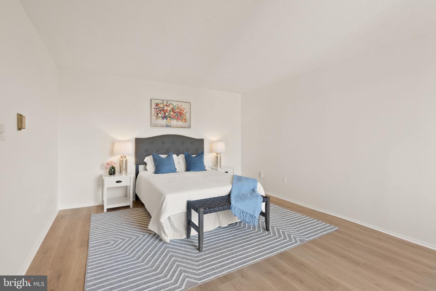 4141 N HENDERSON RD #518, ARLINGTON, Virginia 22203, 2 Bedrooms Bedrooms, ,2 BathroomsBathrooms,Residential,For sale,4141 N HENDERSON RD #518,VAAR2060874 MLS # VAAR2060874