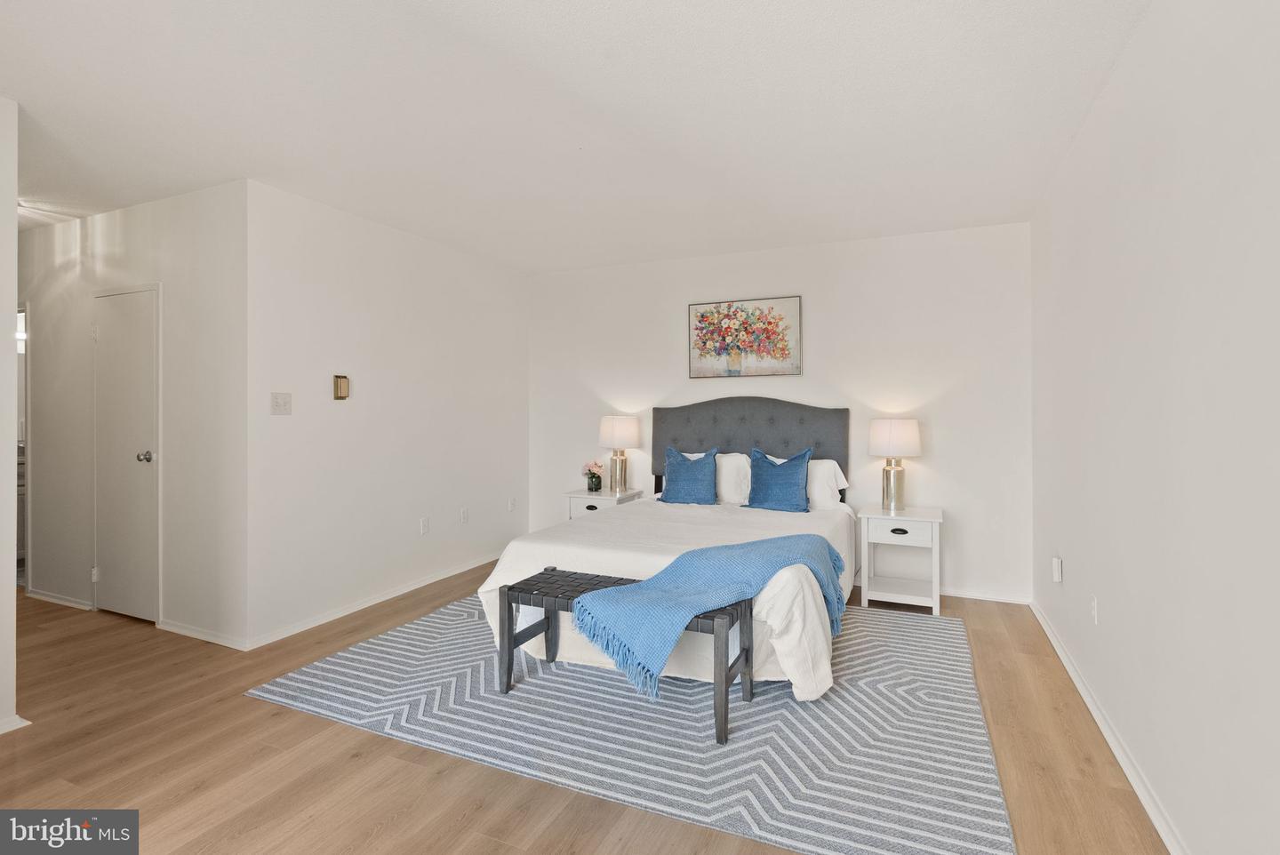 4141 N HENDERSON RD #518, ARLINGTON, Virginia 22203, 2 Bedrooms Bedrooms, ,2 BathroomsBathrooms,Residential,For sale,4141 N HENDERSON RD #518,VAAR2060874 MLS # VAAR2060874