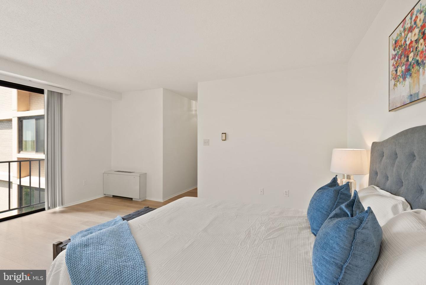 4141 N HENDERSON RD #518, ARLINGTON, Virginia 22203, 2 Bedrooms Bedrooms, ,2 BathroomsBathrooms,Residential,For sale,4141 N HENDERSON RD #518,VAAR2060874 MLS # VAAR2060874