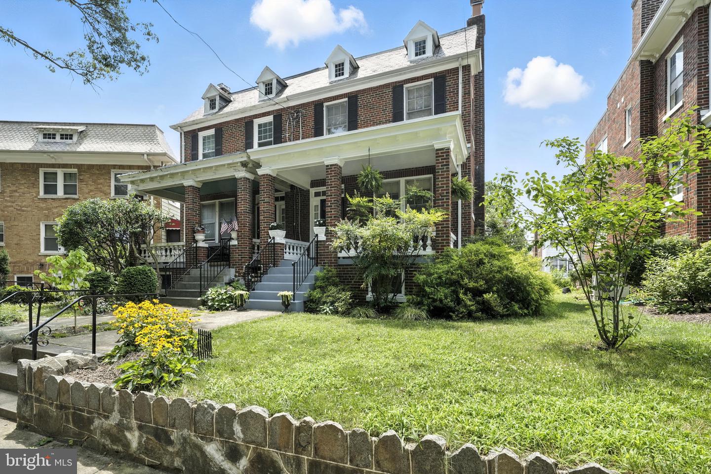5718 3RD ST NW, WASHINGTON, District Of Columbia 20011, 4 Bedrooms Bedrooms, ,3 BathroomsBathrooms,Residential,For sale,5718 3RD ST NW,DCDC2210664 MLS # DCDC2210664