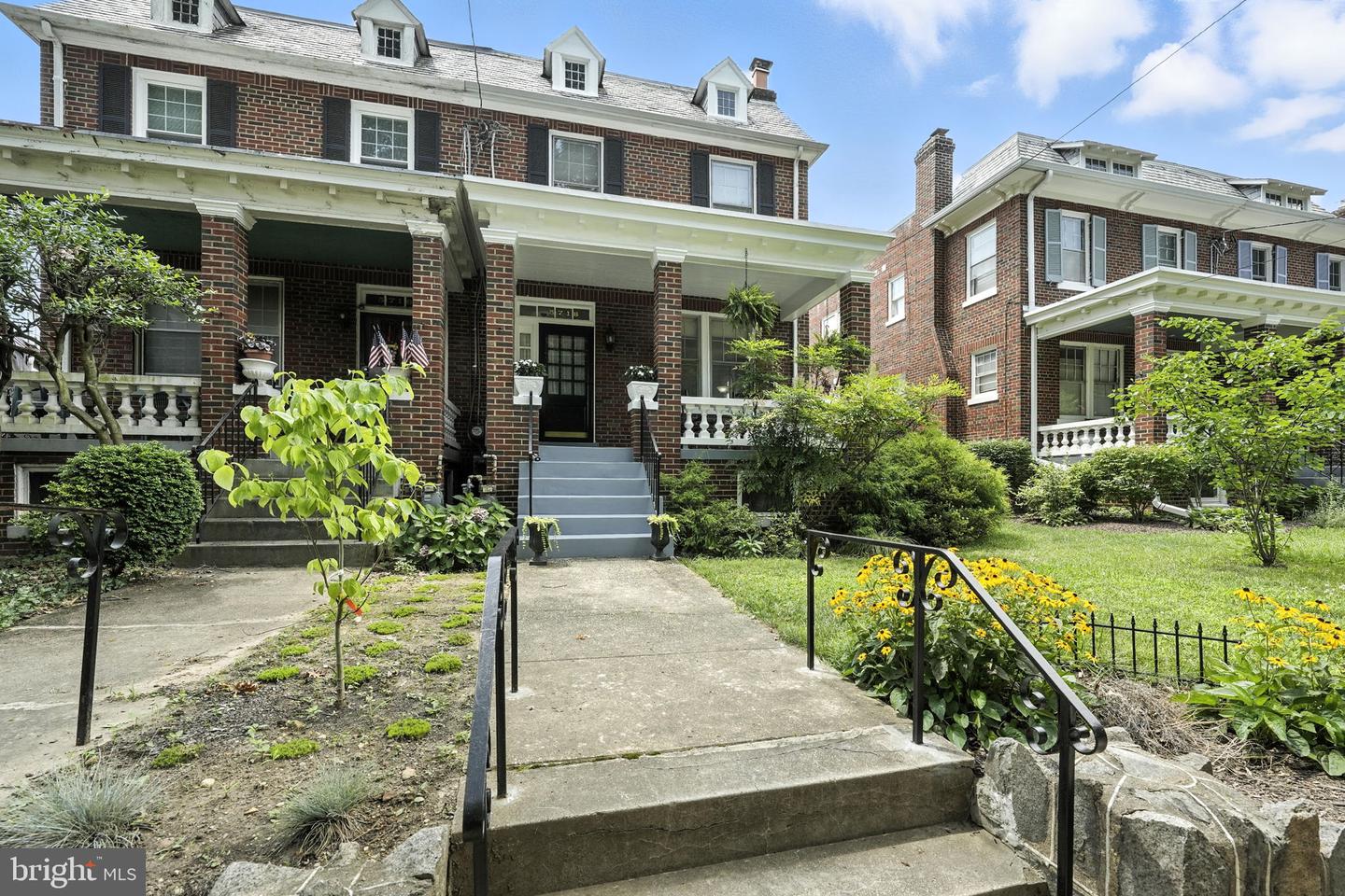5718 3RD ST NW, WASHINGTON, District Of Columbia 20011, 4 Bedrooms Bedrooms, ,3 BathroomsBathrooms,Residential,For sale,5718 3RD ST NW,DCDC2210664 MLS # DCDC2210664