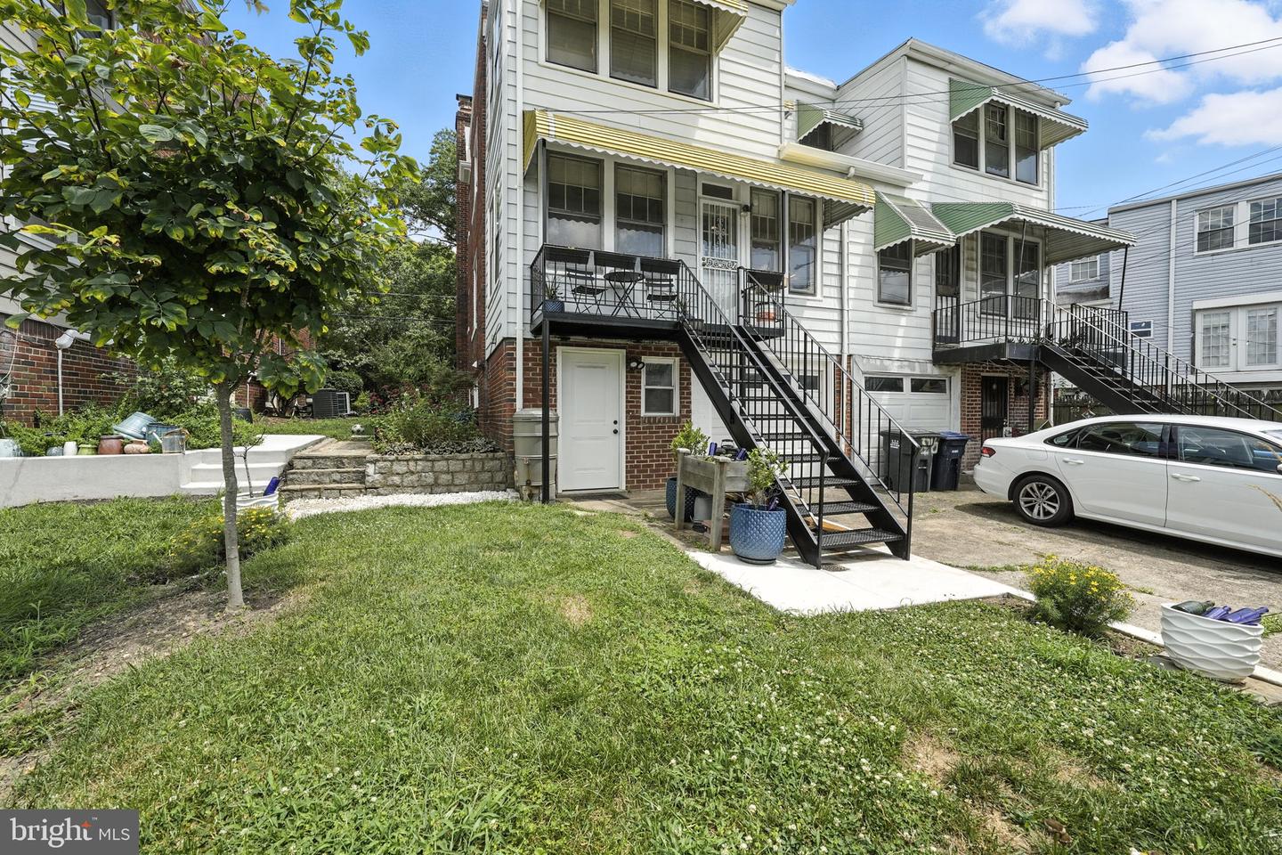 5718 3RD ST NW, WASHINGTON, District Of Columbia 20011, 4 Bedrooms Bedrooms, ,3 BathroomsBathrooms,Residential,For sale,5718 3RD ST NW,DCDC2210664 MLS # DCDC2210664