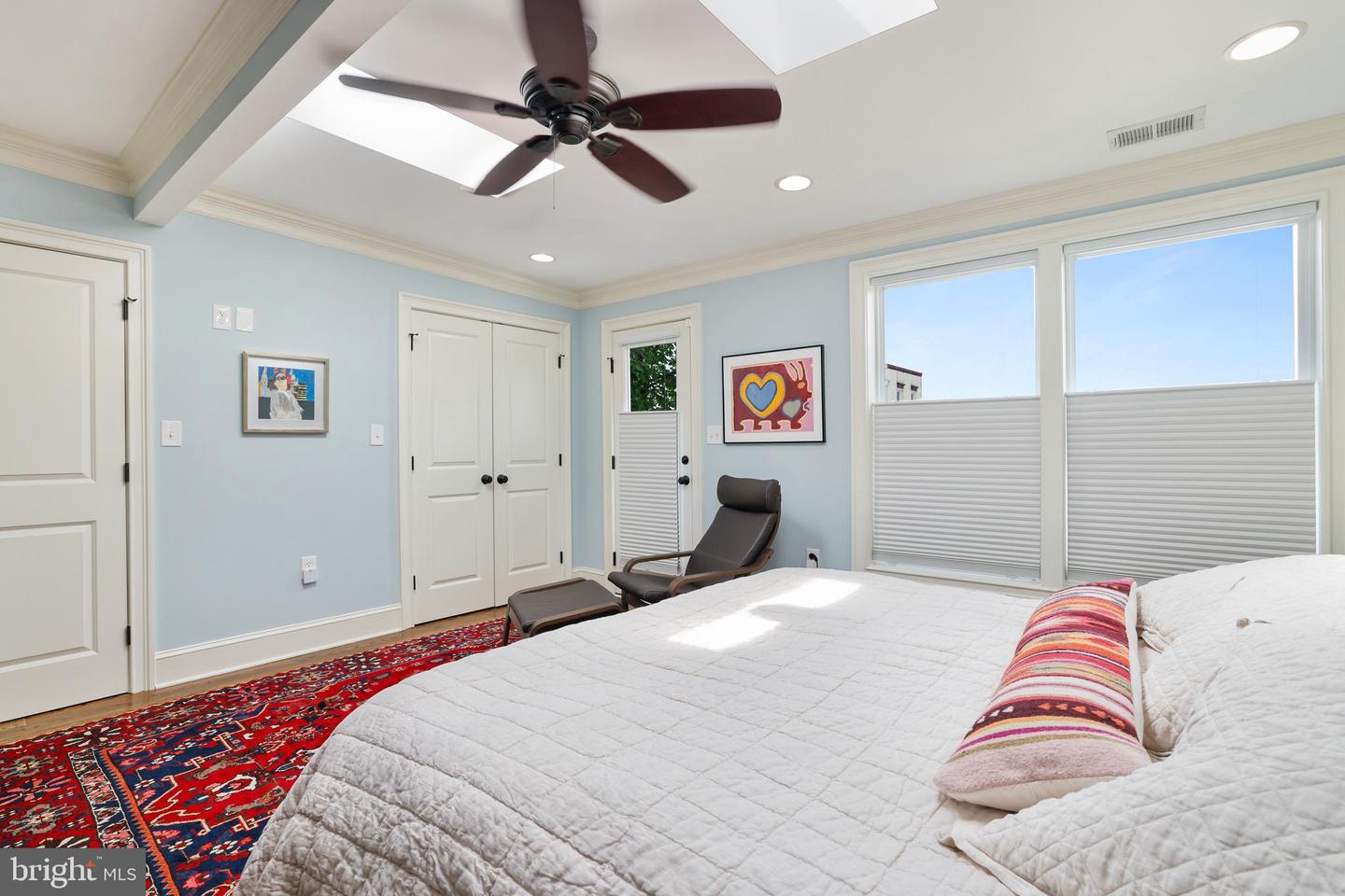 1732 BAY ST SE #1, WASHINGTON, District Of Columbia 20003, 2 Bedrooms Bedrooms, 5 Rooms Rooms,2 BathroomsBathrooms,Residential,For sale,1732 BAY ST SE #1,DCDC2210698 MLS # DCDC2210698