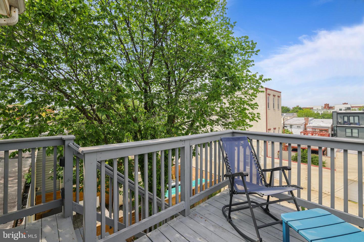 1732 BAY ST SE #1, WASHINGTON, District Of Columbia 20003, 2 Bedrooms Bedrooms, 5 Rooms Rooms,2 BathroomsBathrooms,Residential,For sale,1732 BAY ST SE #1,DCDC2210698 MLS # DCDC2210698
