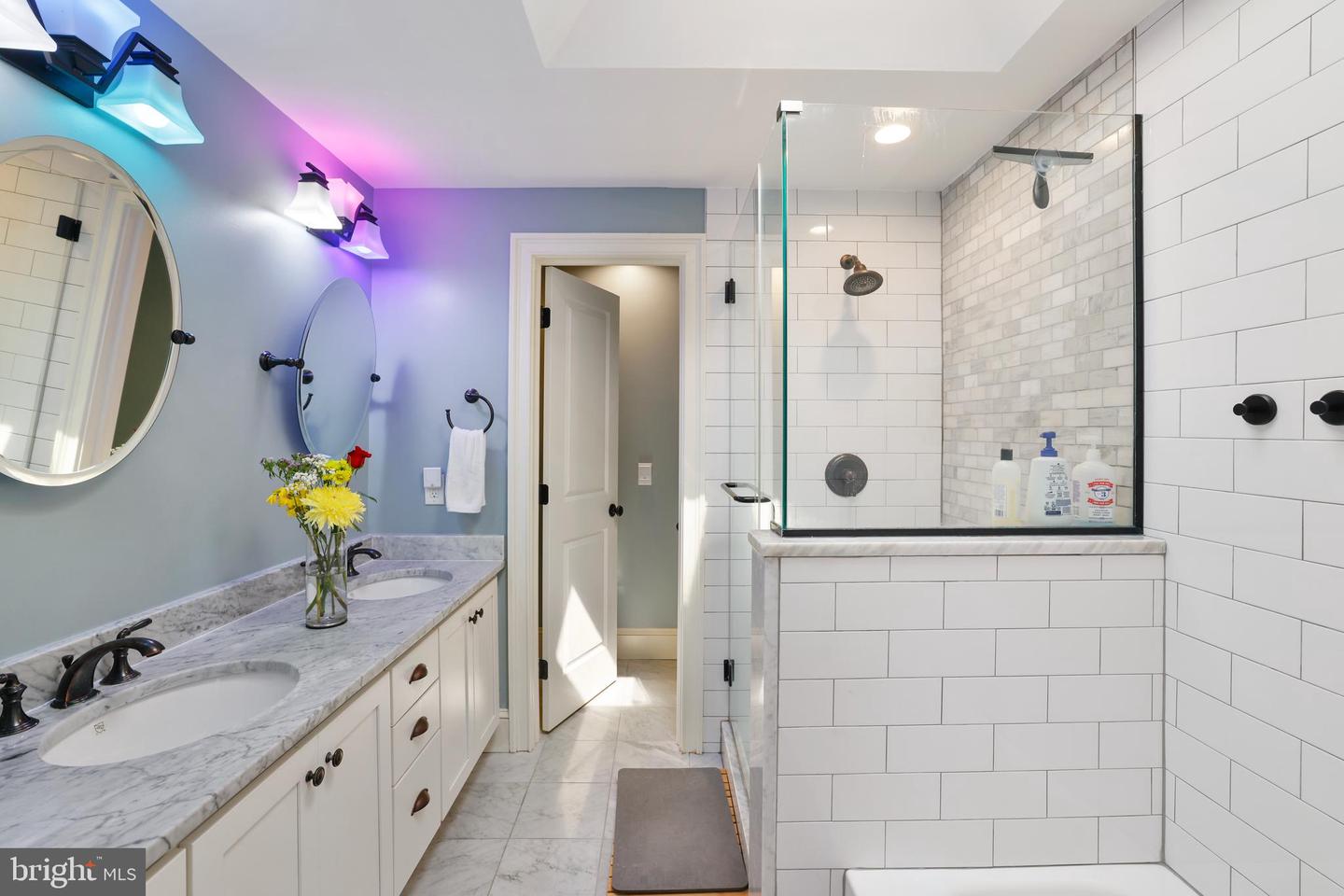 1732 BAY ST SE #1, WASHINGTON, District Of Columbia 20003, 2 Bedrooms Bedrooms, 5 Rooms Rooms,2 BathroomsBathrooms,Residential,For sale,1732 BAY ST SE #1,DCDC2210698 MLS # DCDC2210698