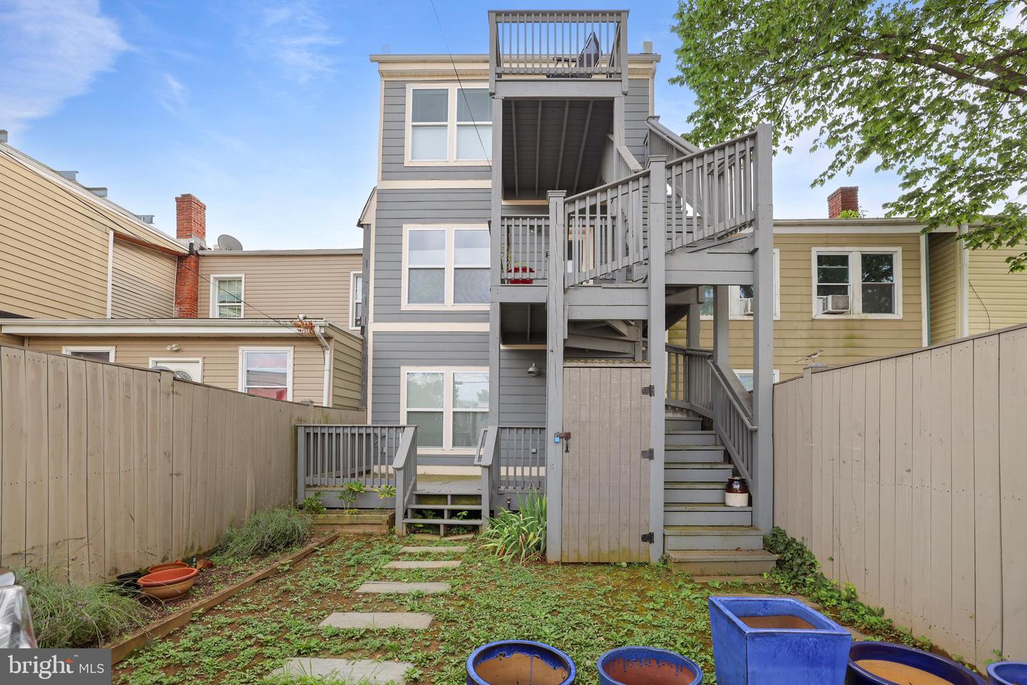 1732 BAY ST SE #1, WASHINGTON, District Of Columbia 20003, 2 Bedrooms Bedrooms, 5 Rooms Rooms,2 BathroomsBathrooms,Residential,For sale,1732 BAY ST SE #1,DCDC2210698 MLS # DCDC2210698