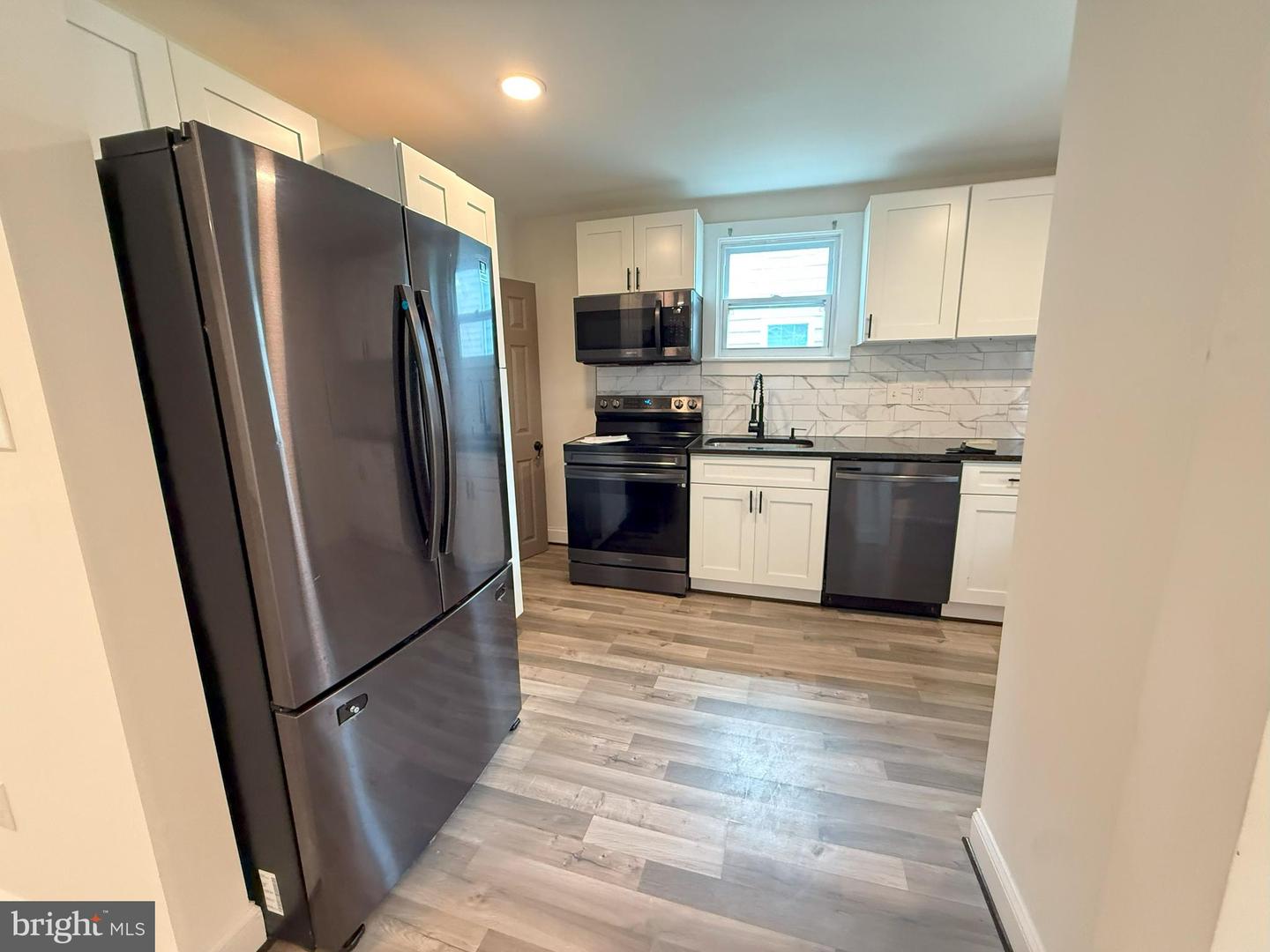 369 CHARLES ST, WINCHESTER, Virginia 22601, 3 Bedrooms Bedrooms, 8 Rooms Rooms,2 BathroomsBathrooms,Residential,For sale,369 CHARLES ST,VAWI2008716 MLS # VAWI2008716