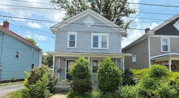 369 CHARLES ST, WINCHESTER, Virginia 22601, 3 Bedrooms Bedrooms, 8 Rooms Rooms,2 BathroomsBathrooms,Residential,For sale,369 CHARLES ST,VAWI2008716 MLS # VAWI2008716