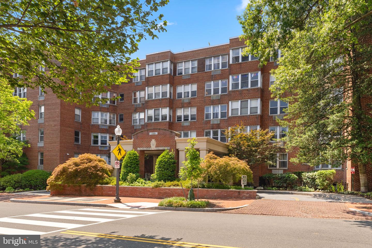 2500 Q ST NW #410, WASHINGTON, District Of Columbia 20007, ,1 BathroomBathrooms,Residential,For sale,2500 Q ST NW #410,DCDC2210816 MLS # DCDC2210816