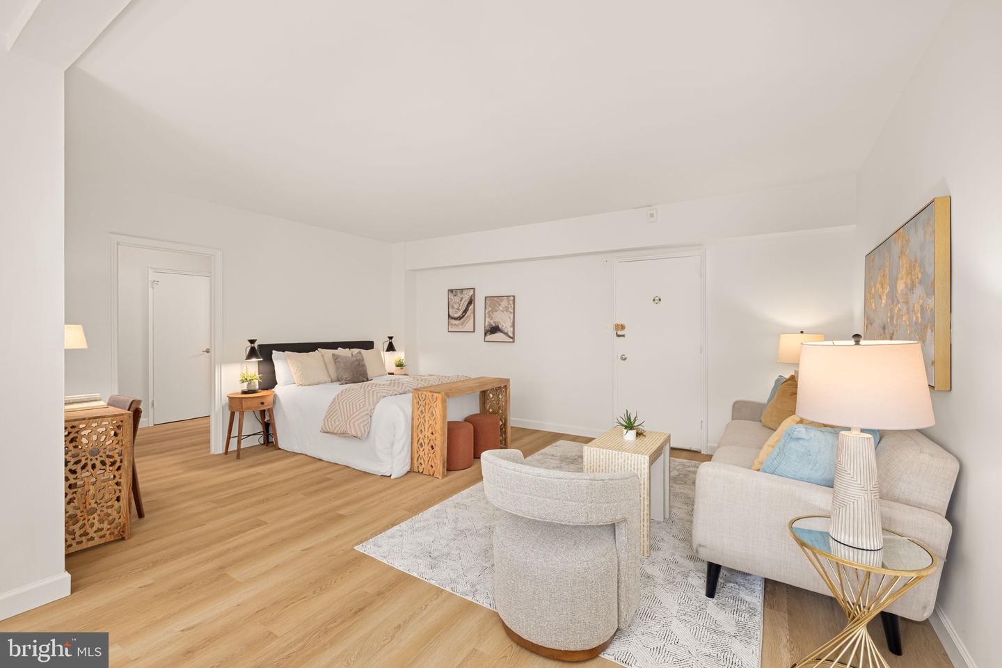 2500 Q ST NW #410, WASHINGTON, District Of Columbia 20007, ,1 BathroomBathrooms,Residential,For sale,2500 Q ST NW #410,DCDC2210816 MLS # DCDC2210816